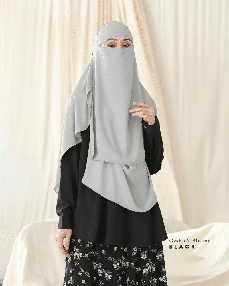 OMERA Blouse | Black - Image 1