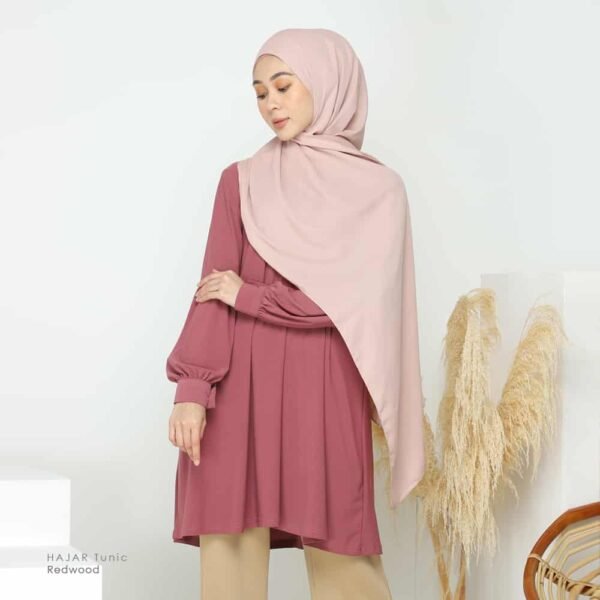 HAJAR Ironless Tunic | Redwood