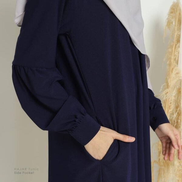 HAJAR Ironless Tunic | Redwood