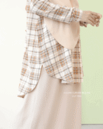 OMERA Plaid Skirt set | Beige