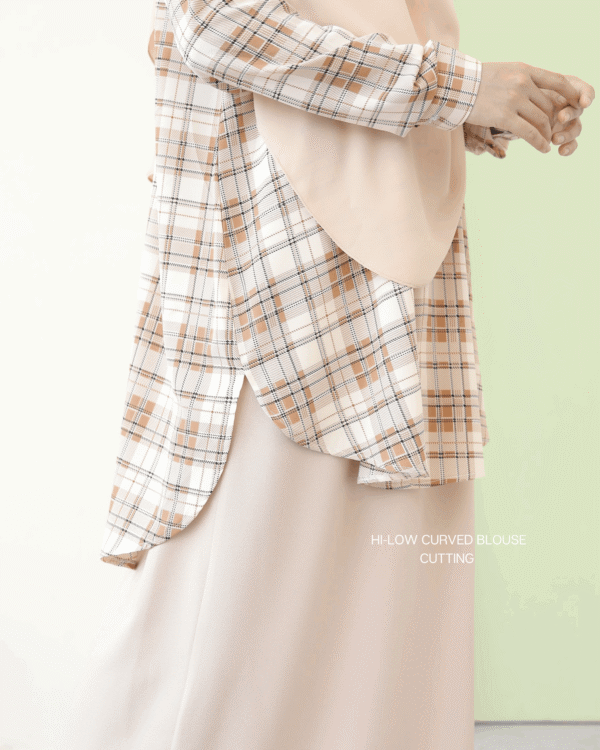 OMERA Plaid Skirt set | Beige