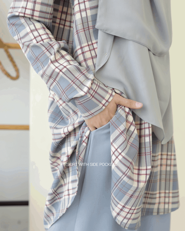 OMERA Plaid Skirt set | Beige