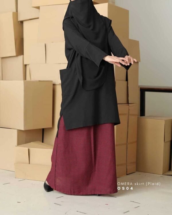 OMERA Skirt | Plaid OS04