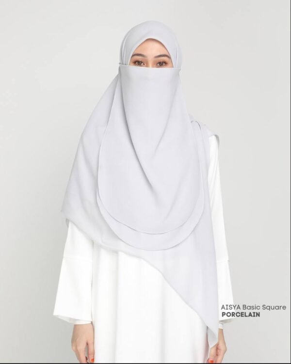Aisya Hijab | Porcelain As Is