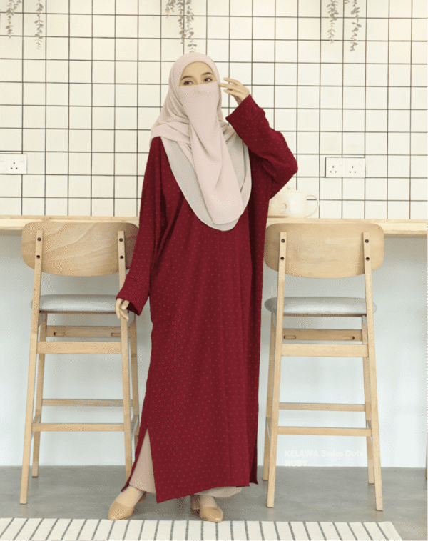 Kelawa SWISS DOTS l Ruby