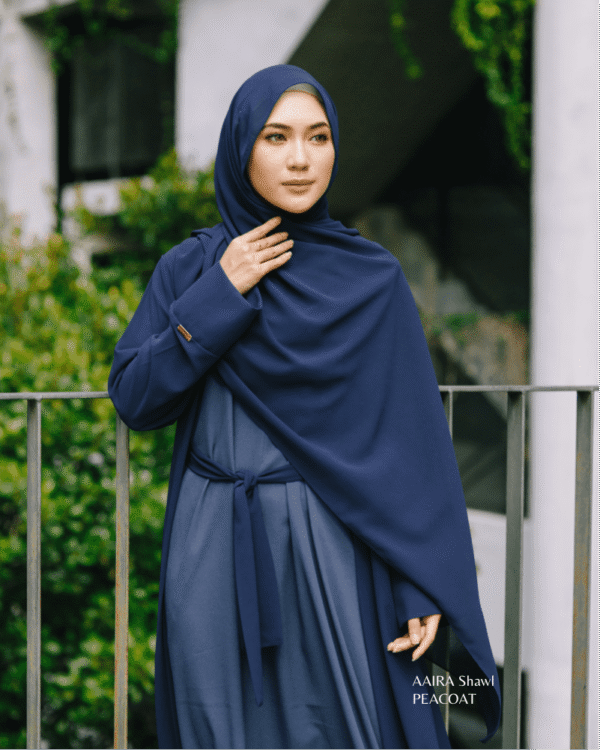 AIRAA Hijab | Peacoat