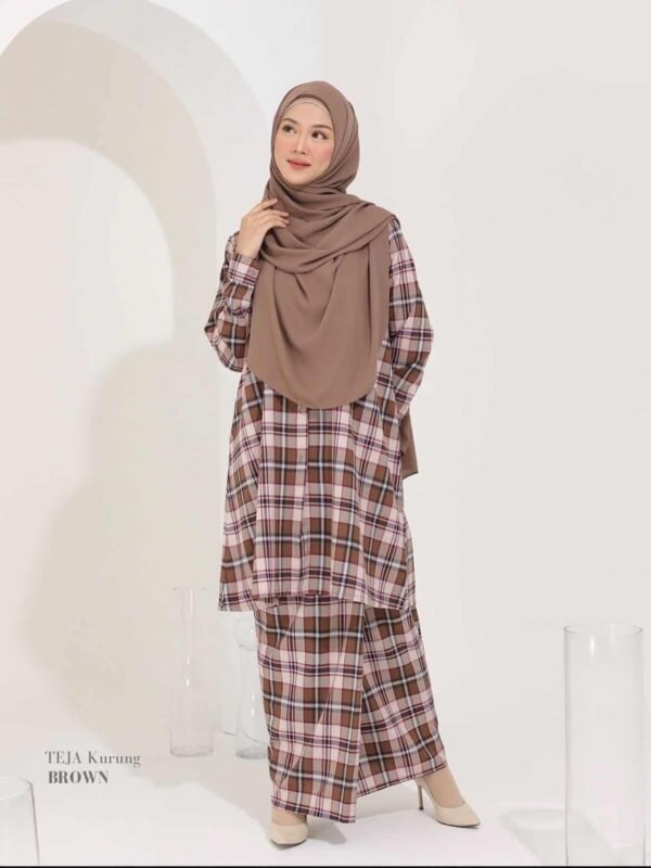 Teja Kurung | Brown