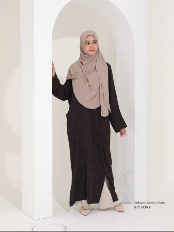 Kelawa SWISS DOTS l Hickory