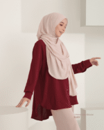 OMERA Cey Blouse | Ruby