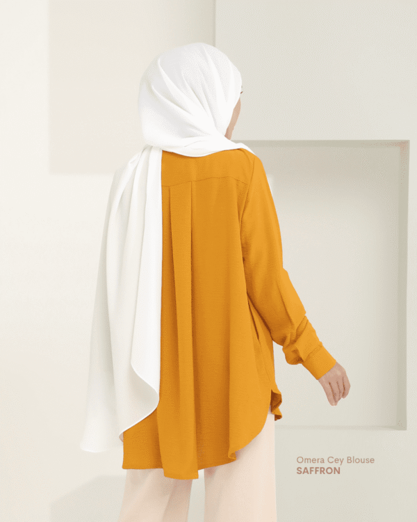 OMERA Cey Blouse | Saffron