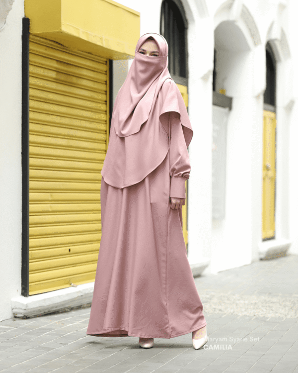 MARYAM Set | Camilia As Is