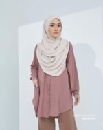 OMERA Cey Blouse | Redwood