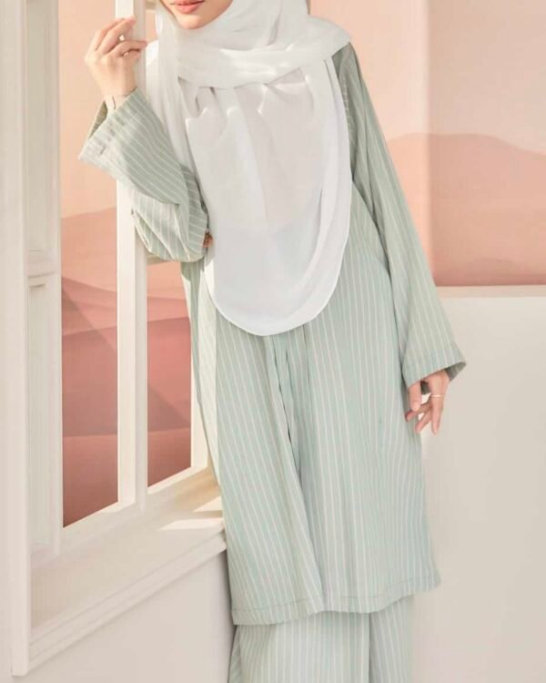 MANIS Kebarung | Sage Mint