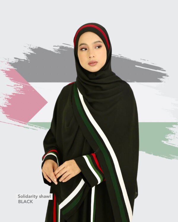 Solidarity Shawl | Black