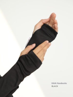 KAIA Knitted Handsocks | Black