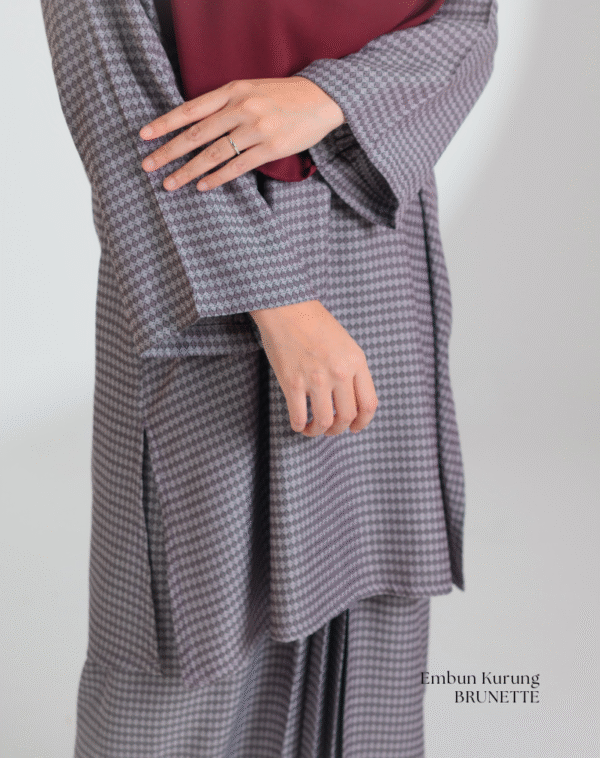 EMBUN Kurung Riau | Brunette