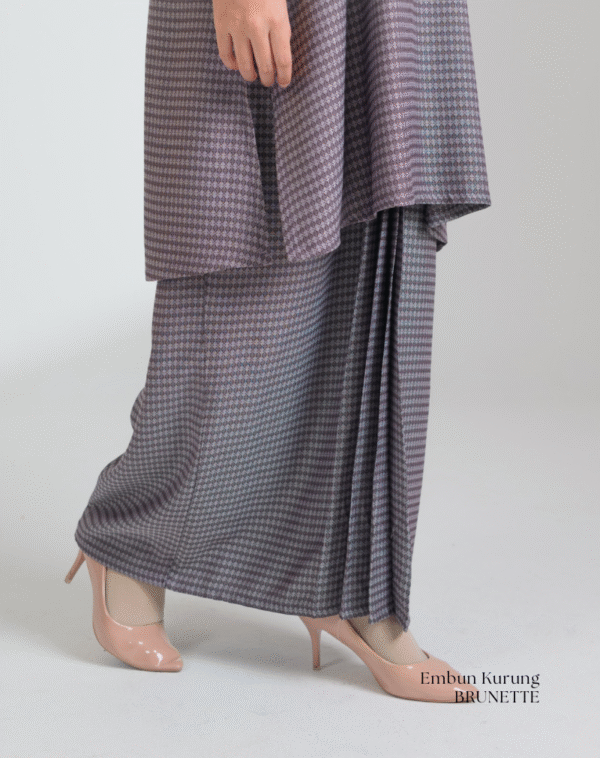 EMBUN Kurung Riau | Brunette